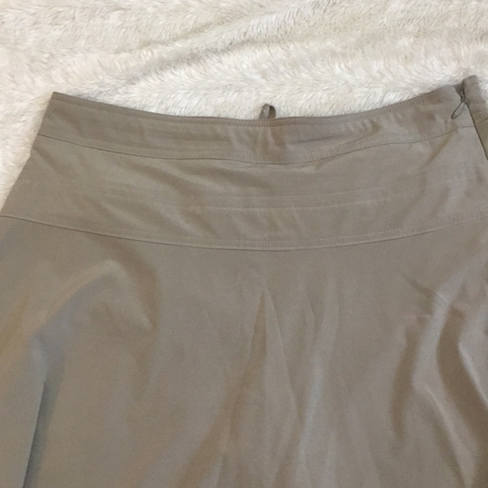 Athleta Everyday Tan Skort sz 14 - Picture 3 of 6